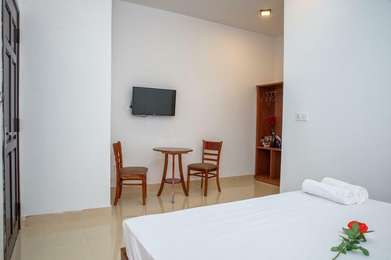 Papa Villa Homestay Хойан Экстерьер фото