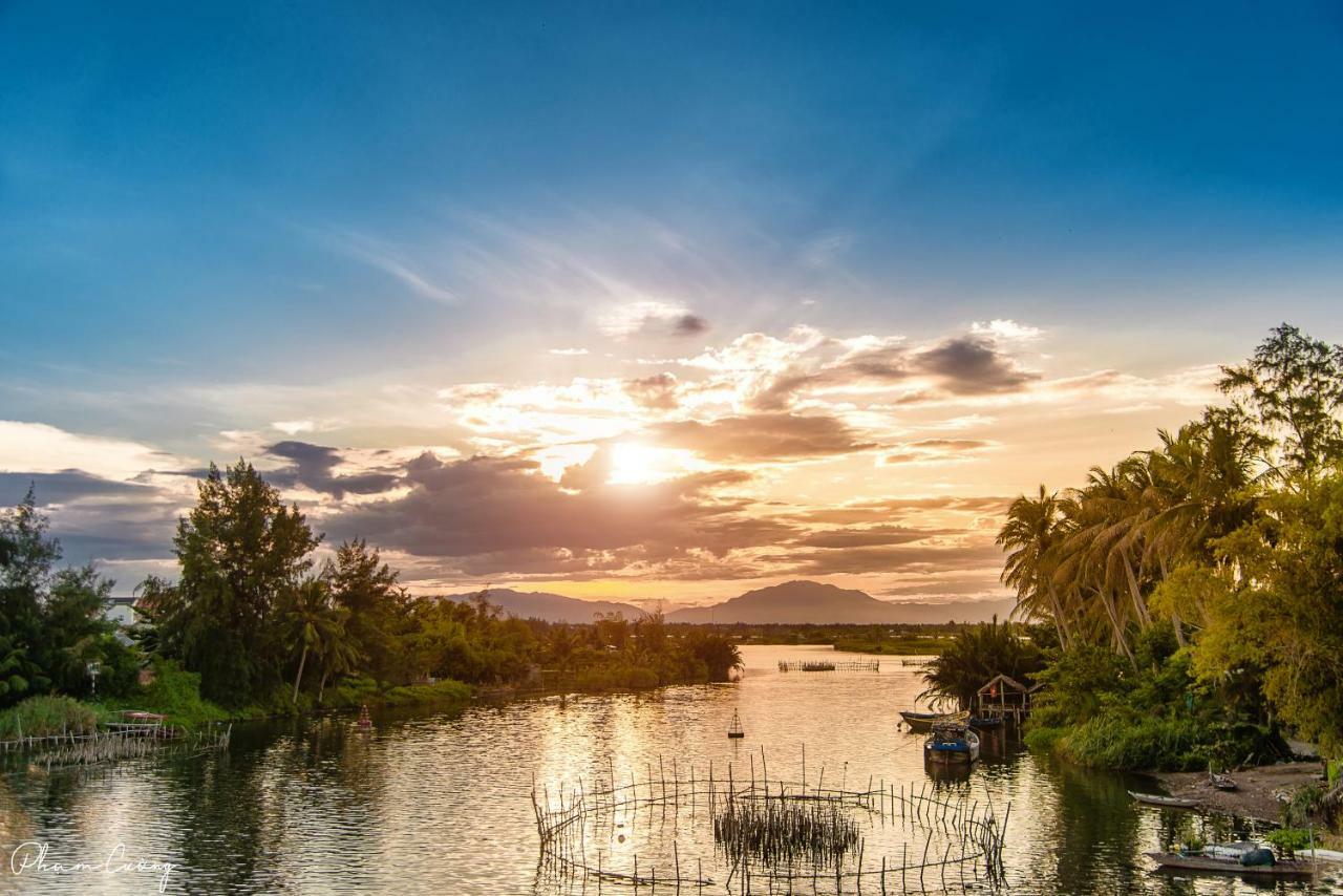 Papa Villa Homestay Хойан Экстерьер фото