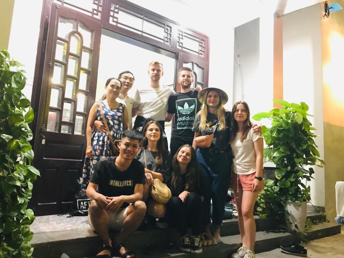 Papa Villa Homestay Хойан Экстерьер фото